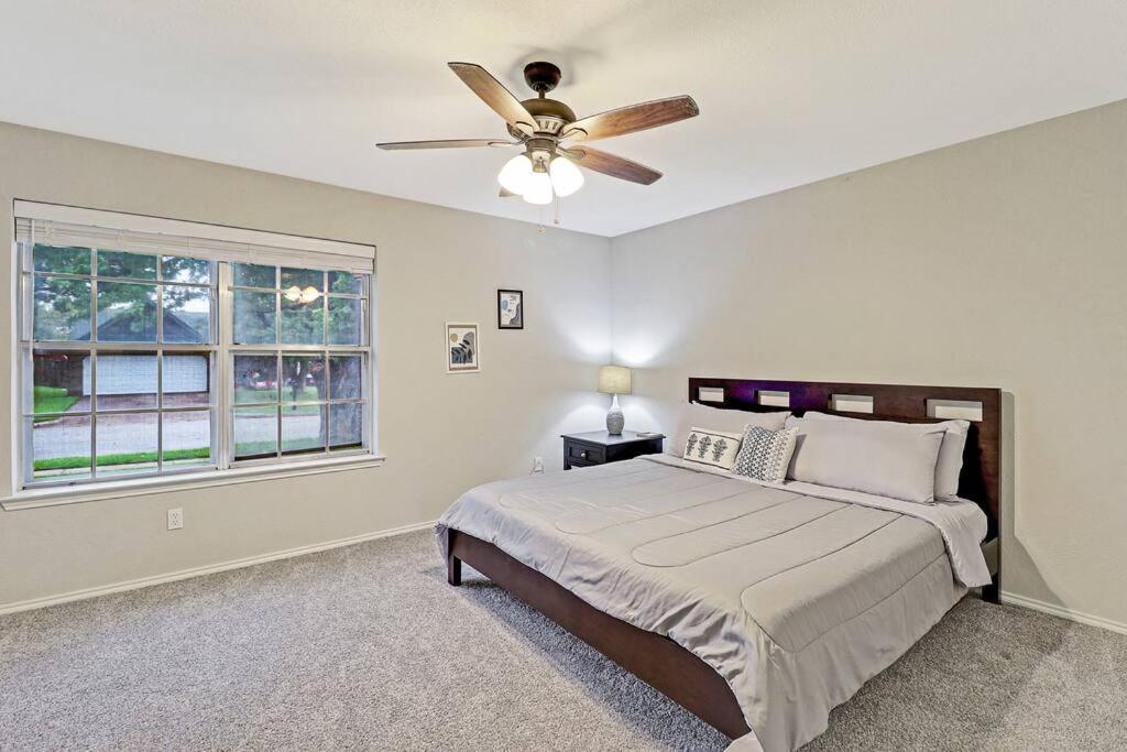 Cozy House Saginaw Tx 3Br 2Ba Sleeps 10 Just 12 Minutes Downtown Fort Worth 外观 照片