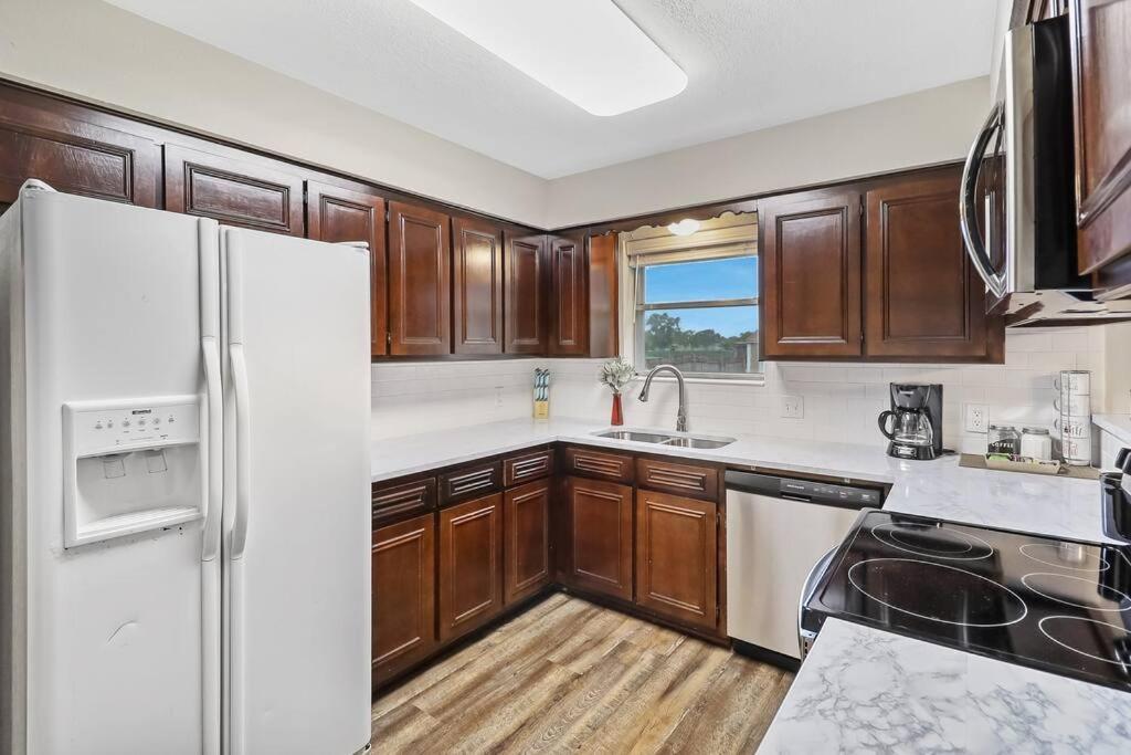 Cozy House Saginaw Tx 3Br 2Ba Sleeps 10 Just 12 Minutes Downtown Fort Worth 外观 照片