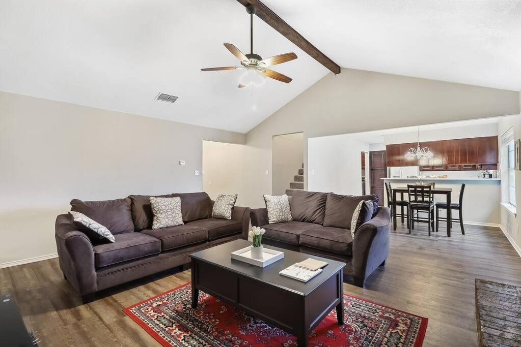 Cozy House Saginaw Tx 3Br 2Ba Sleeps 10 Just 12 Minutes Downtown Fort Worth 外观 照片