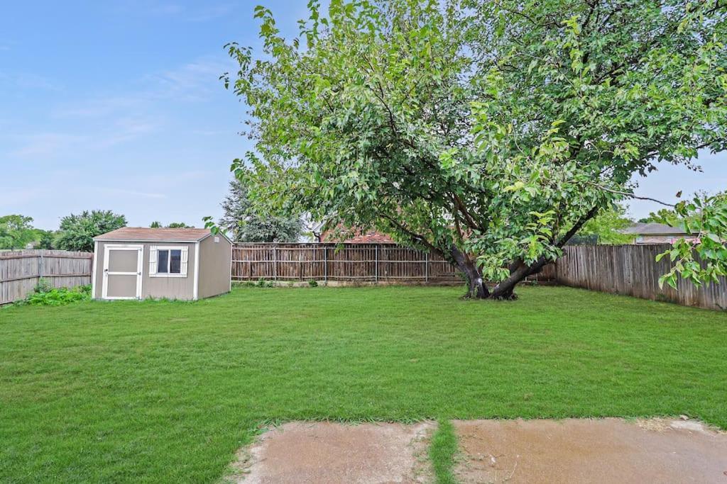 Cozy House Saginaw Tx 3Br 2Ba Sleeps 10 Just 12 Minutes Downtown Fort Worth 外观 照片